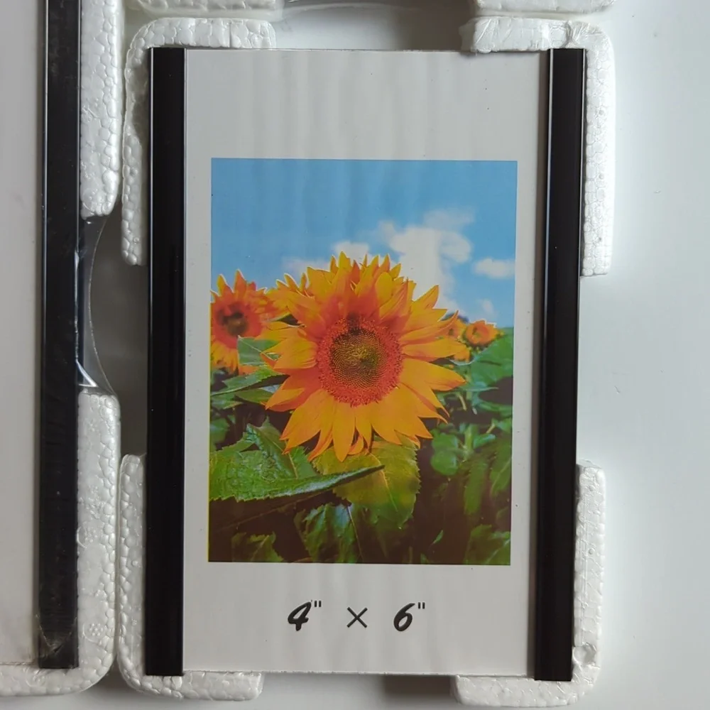 Frames 5 Plastic Magnetic 3 Qty 4” x 6” Photos 2 Qty 5” x 7” Photos New Sealed